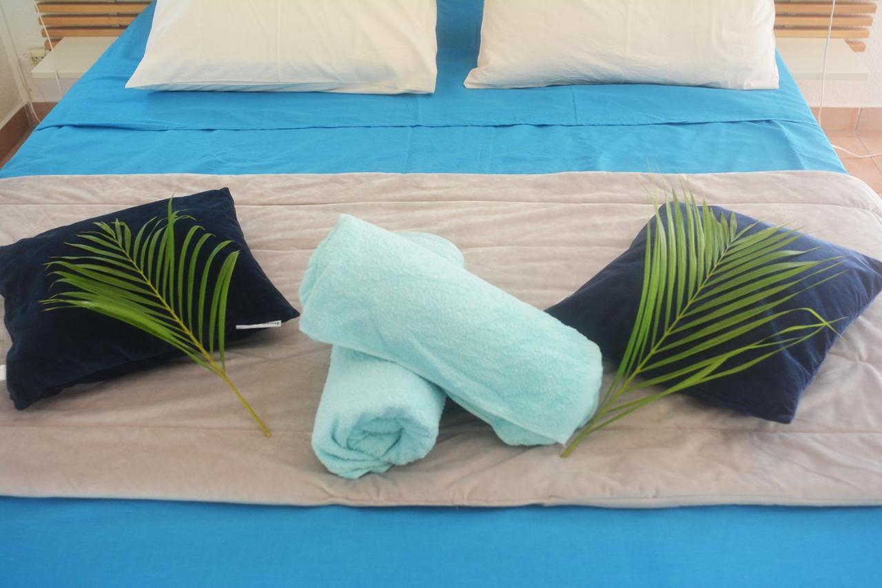 Bungalow La Papaye Bleue Residence Acces Piscine & Plage Saint-Francois  Exterior foto